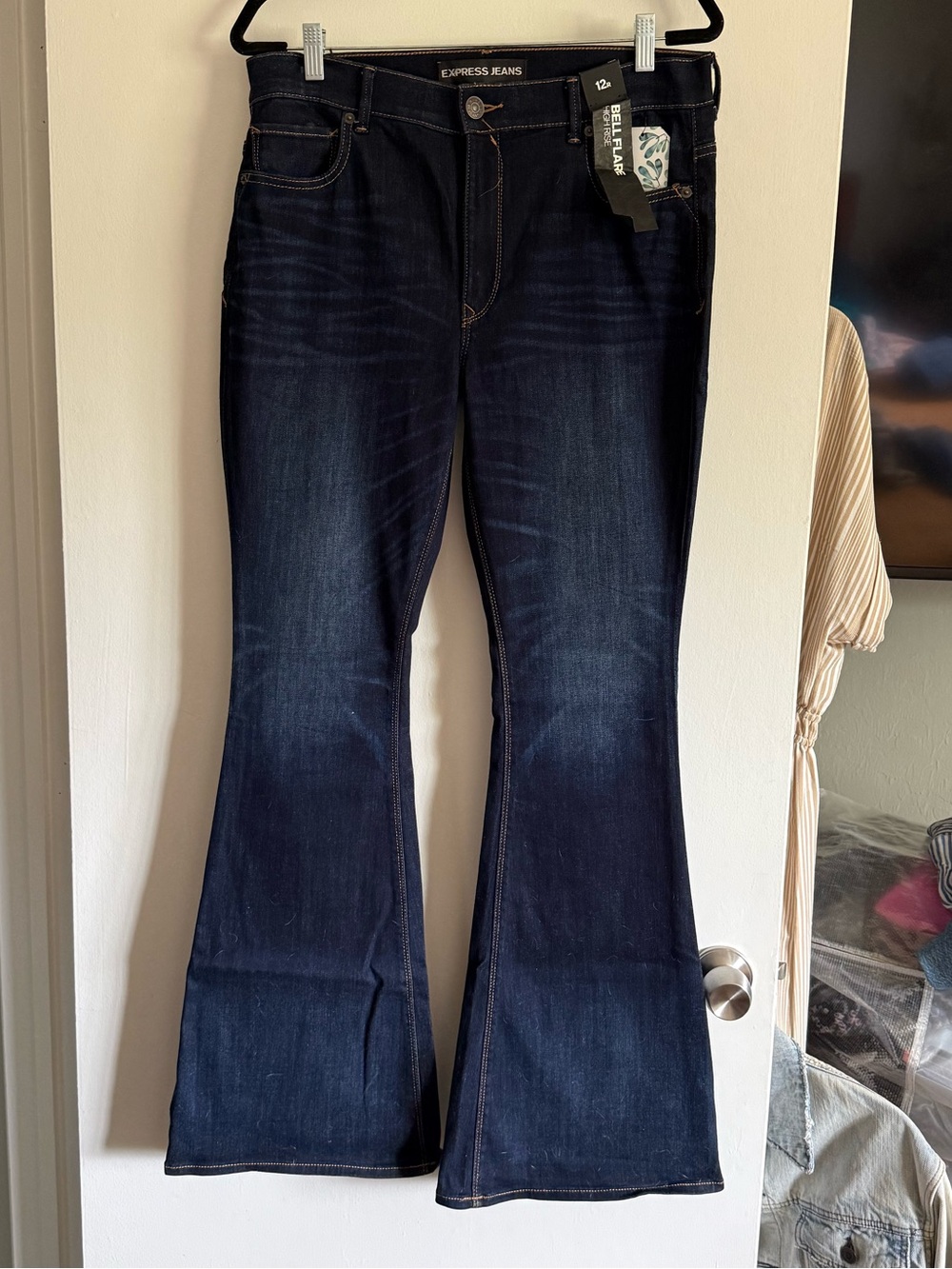 Express Jeans Bell Flare High Rise Dark Wash Stretch 12R NWT 33.5” Inseam